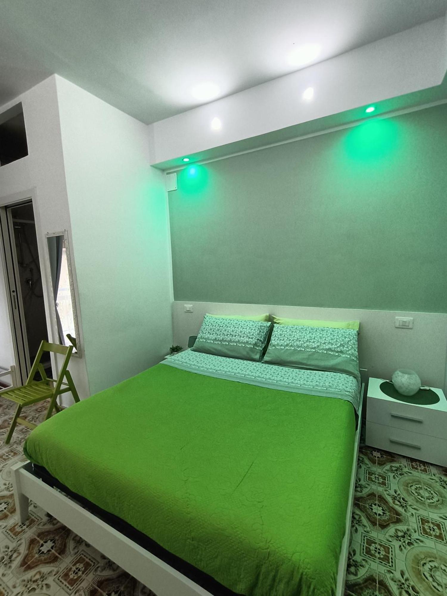Domus Hera Bed and breakfast *